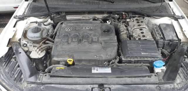 Volkswagen Passat 2015-2017 Çıkma Yedek Ön Panel